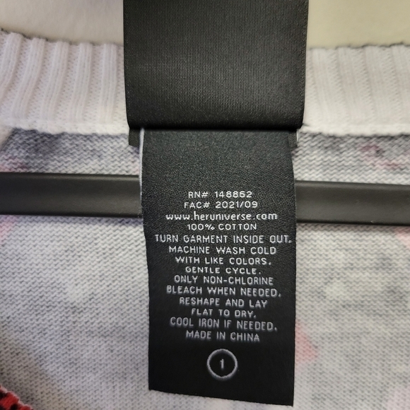 Torrid Kiki's Delivery Service Jiji Sweater Gray 1X - Picture 7 of 9